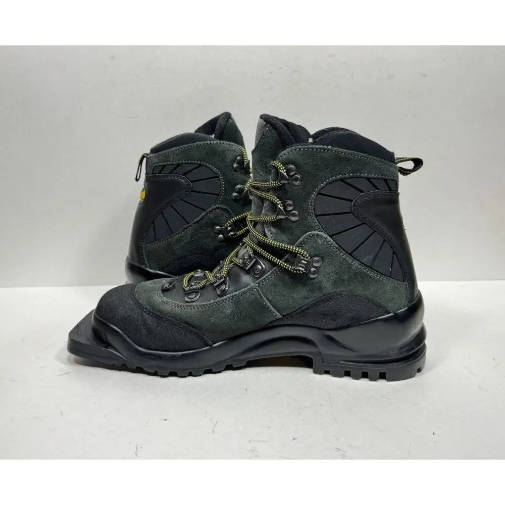 Karhu Nomad Nordic Cross Country Ski‎ Boots 3 Hole Men’s Size 8